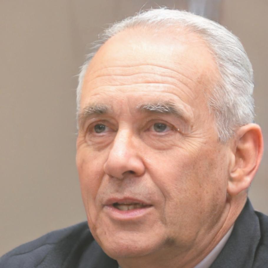 Retrato profesional de Eloi Vilaró, especialista en planificación financiera